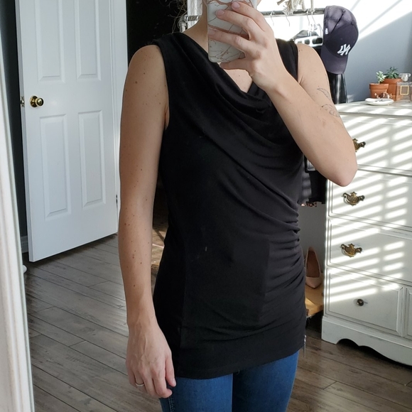 Michael Kors black top with side zip - Picture 4 of 5